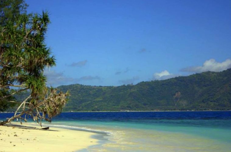 gili islands are near lombok