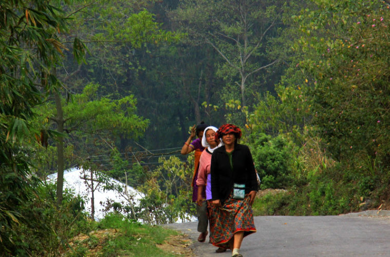 women walking home in Kalimpong